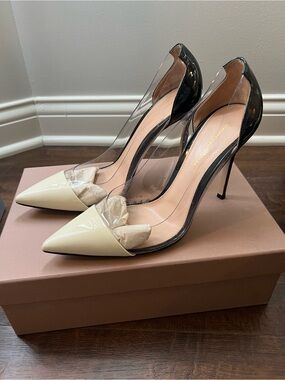 Gianvitto Rossi Pointed Clear Panel Two-Tone PVC Pumps — Black & Cream 39.5